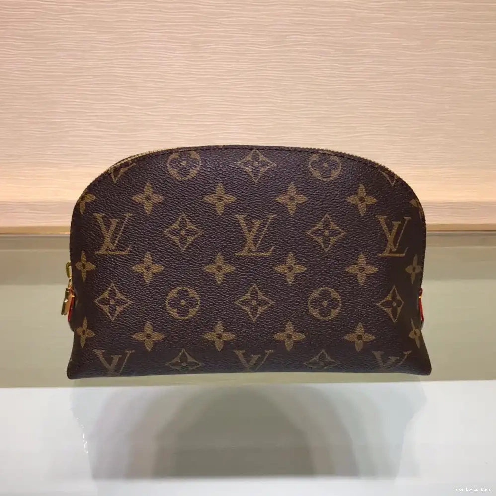 Rep ladies GM LOUIS POUCH VUITTON COSMETIC 0626